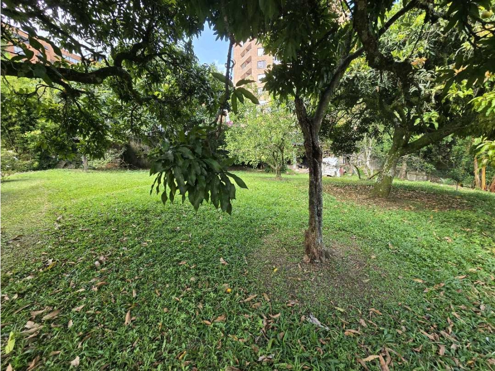 Lote en Venta Sector el Tesoro Poblado — foto 3