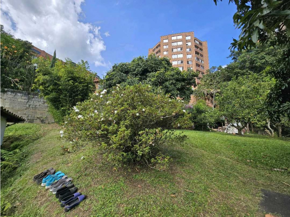 Lote en Venta Sector el Tesoro Poblado — foto 4