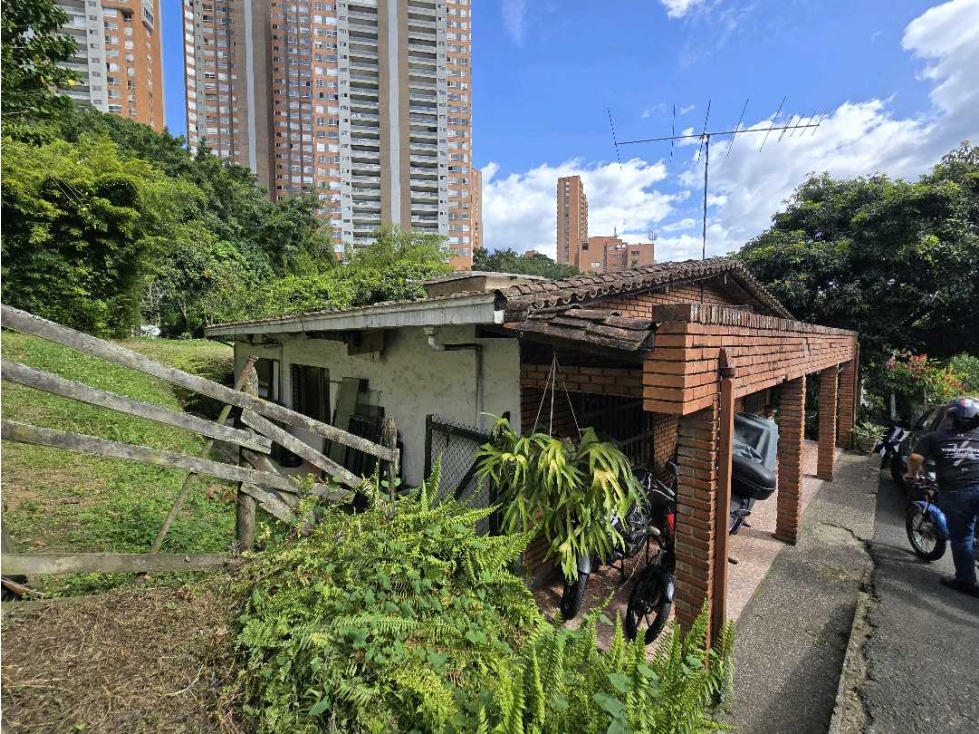 Lote en Venta Sector el Tesoro Poblado — foto 5