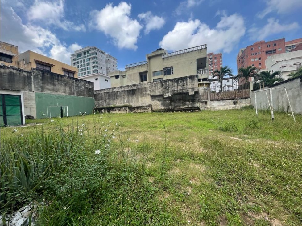 Lote en venta, sector Villa Santos. - 1