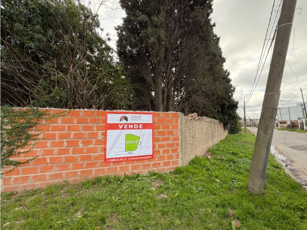 Lote en venta sobre Colectora Norte 557m2 - 3