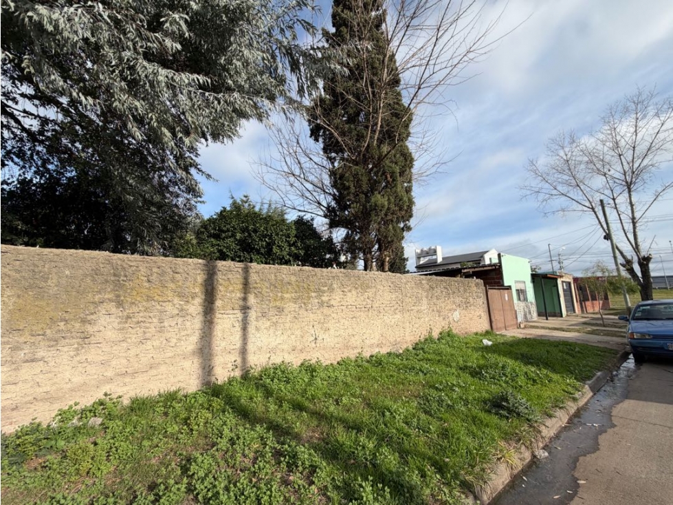 Lote en venta sobre Colectora Norte 300m2 - 1