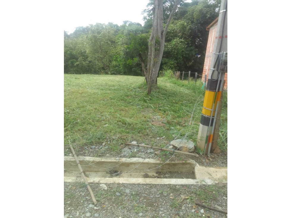 LOTE EN VENTA SOPETRÁN ANTIOQUIA VEREDA LLANO DE LA MONTAÑA ZONA URBAN — foto 3