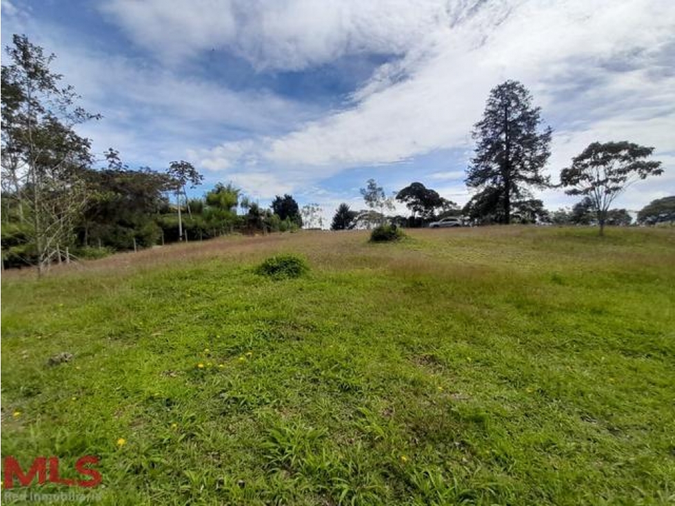 LOTE EN VENTA!!(MLS#236587) - 2