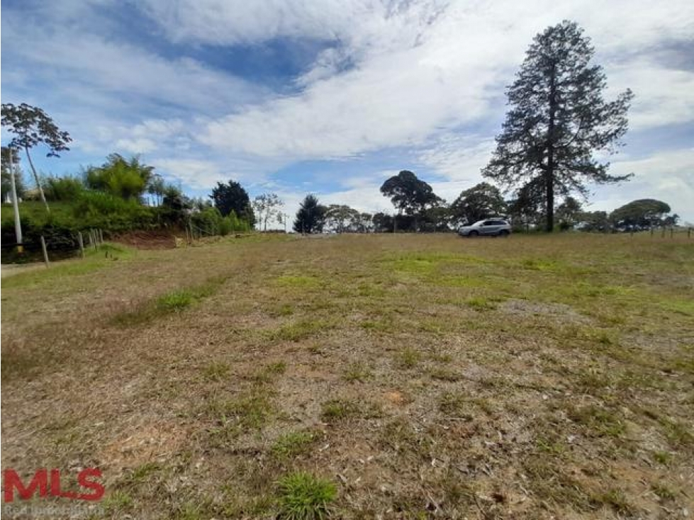 LOTE EN VENTA!!(MLS#236587) - 5