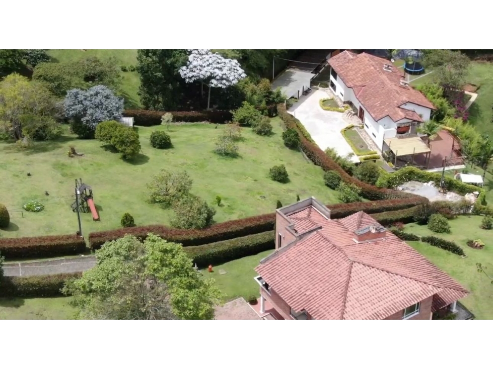 LOTE ESPECTACULAR EN CERROS DE FIZEBAD. VÍA MEDELLIN EL RETIRO. — foto 3