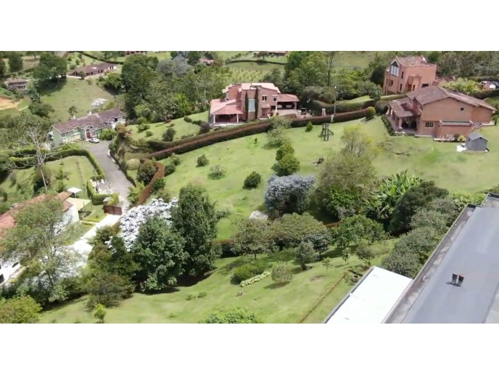 LOTE ESPECTACULAR EN CERROS DE FIZEBAD. VÍA MEDELLIN EL RETIRO. — foto 4