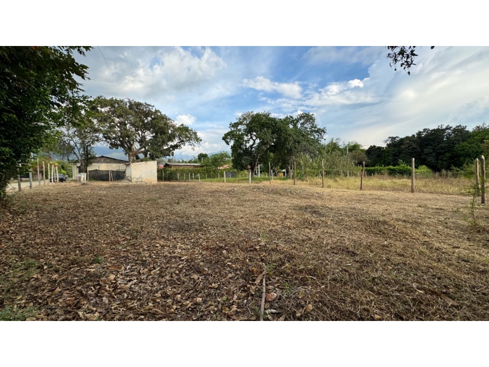 Lote esquinero en parcelación en venta Tienda Nueva Palmira Valle - 2