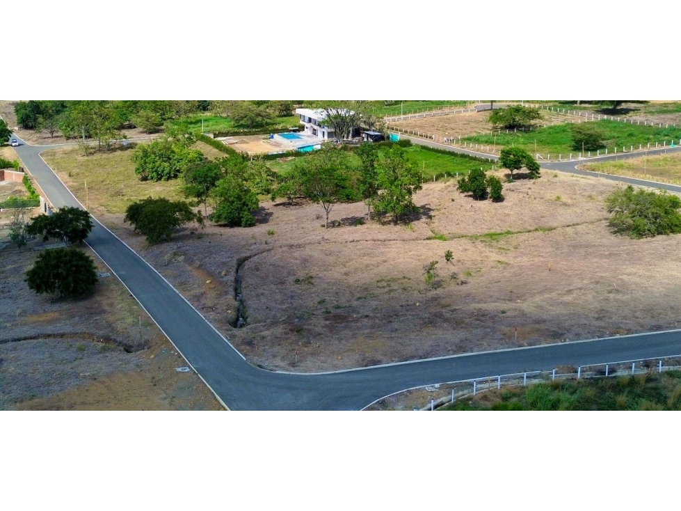 Lote esquinero en venta en parcelación - Santa Elena El Cerrito Valle — foto 5