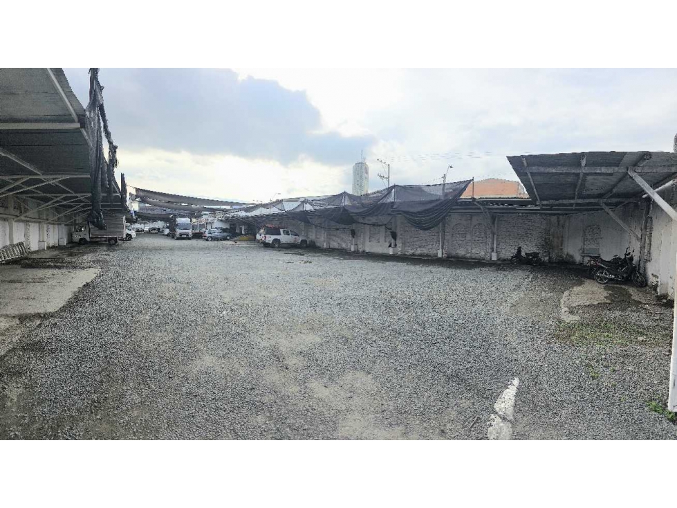 Lote esquinero para comercio o Bodegas en el Centro Cali San Nicolas — foto 4