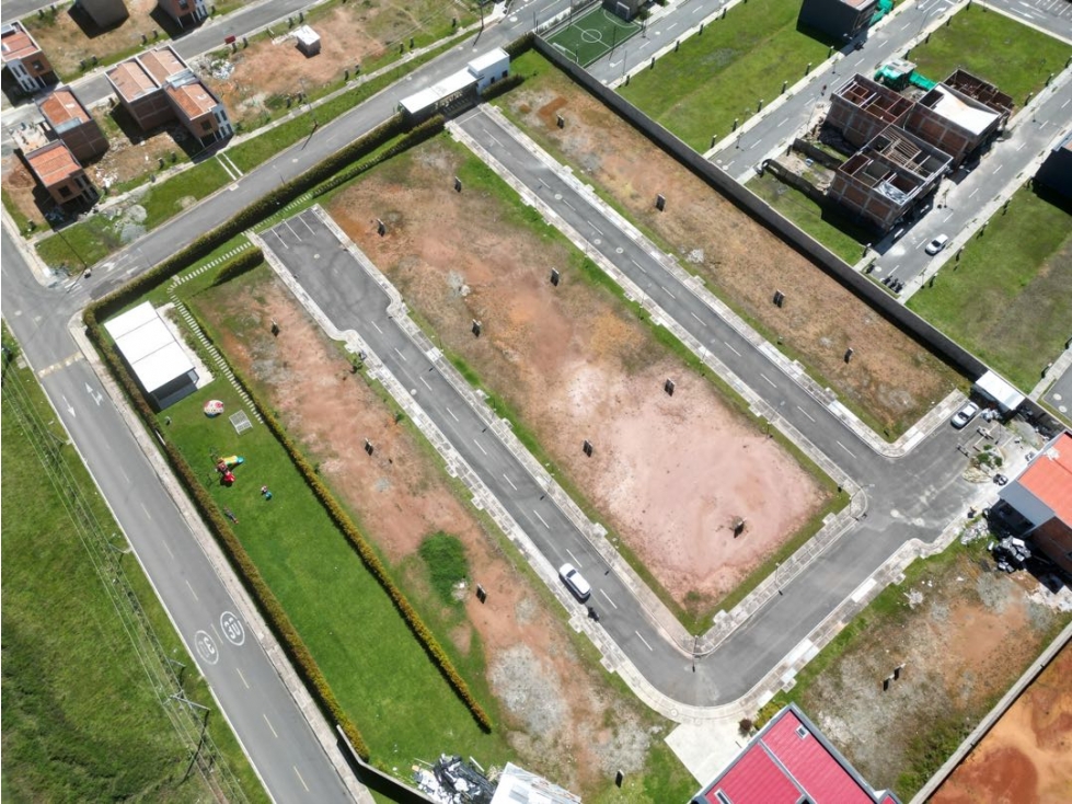 Lote esquinero para la venta en Urbanización cerrada — foto 6