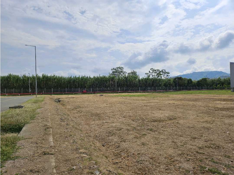 Lote esquinero para venta en Zona Franca de Pereira - 5
