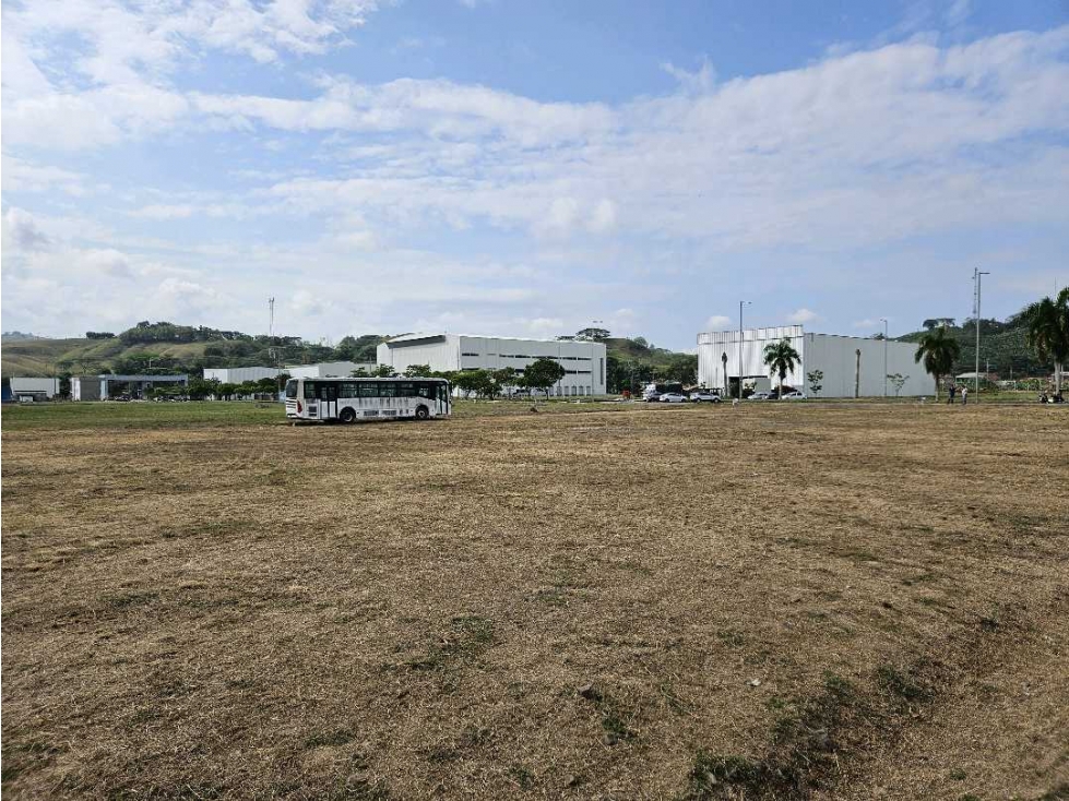 Lote esquinero para venta en Zona Franca de Pereira - 6