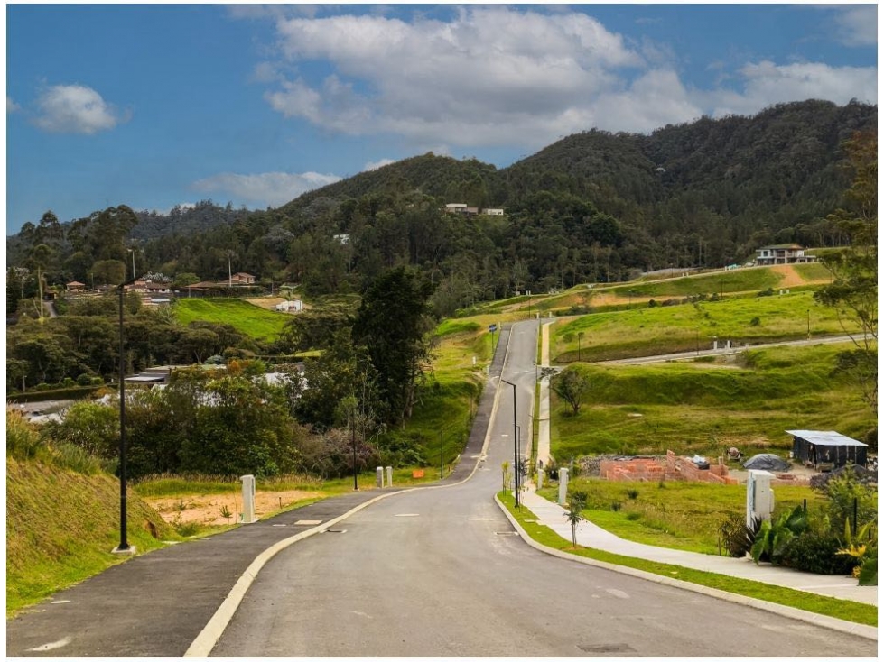 LOTE EXCLUSIVO EN LOMA DEL ESCOBERO ENVIGADO — foto 4