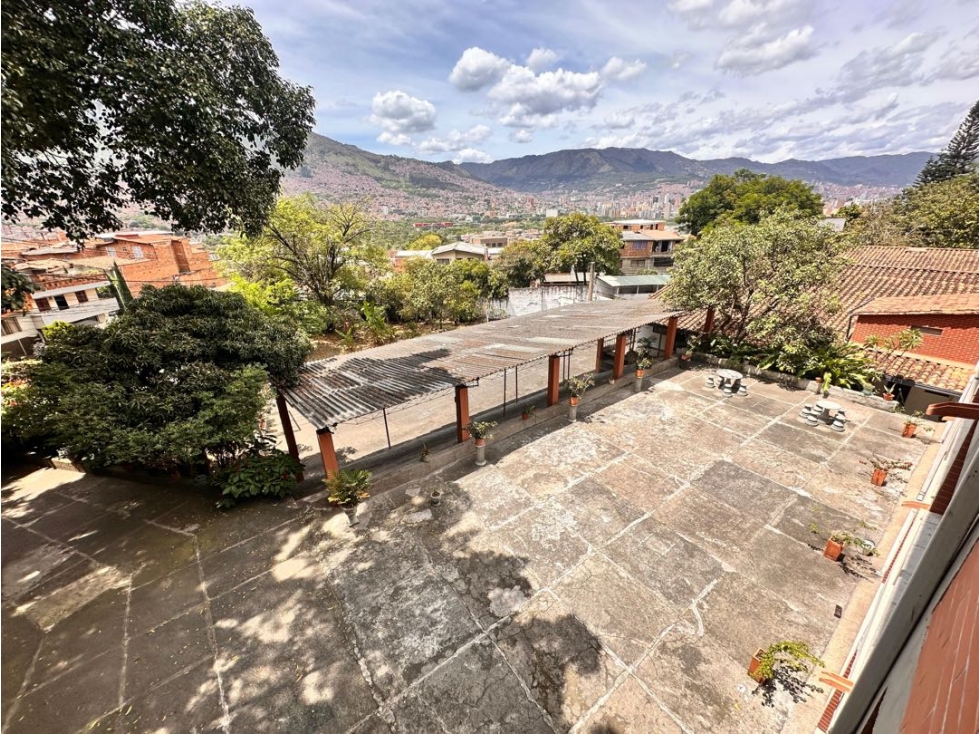 LOTE GRANDE ESQUINERO | SECTOR CÓRDOBA ALTAMIRA,ROBLEDO EN VENTA M2179