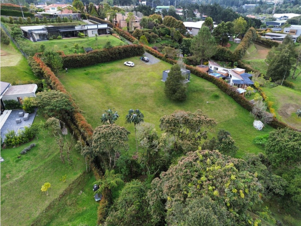 Lote independiente en venta Alto de Palmas — foto 2