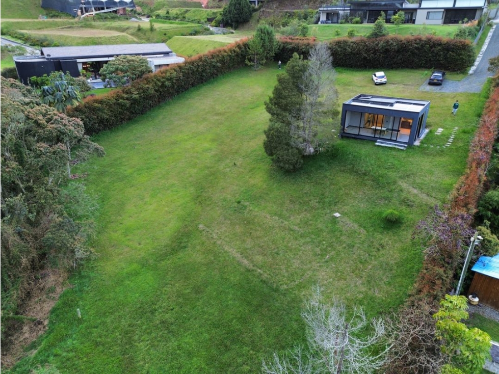 Lote independiente en venta Alto de Palmas — foto 5