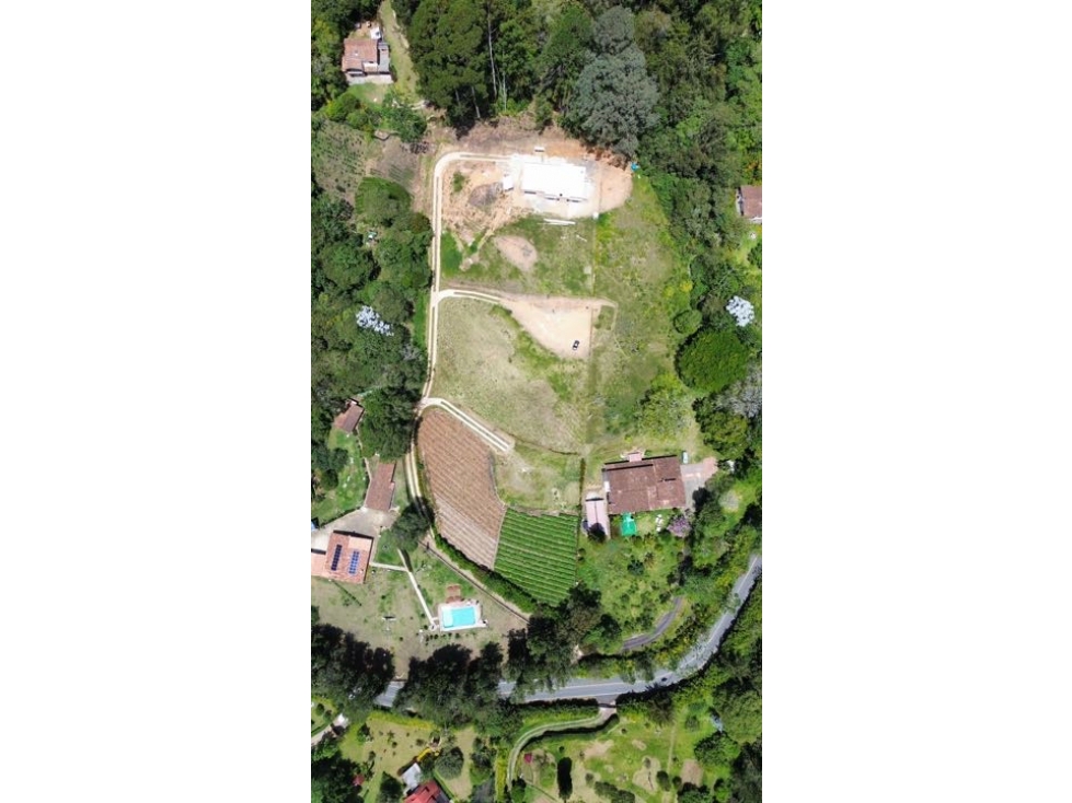 LOTE INDEPENDIENTE VÍA LA UNIÓN A 3 DE LA CEJA