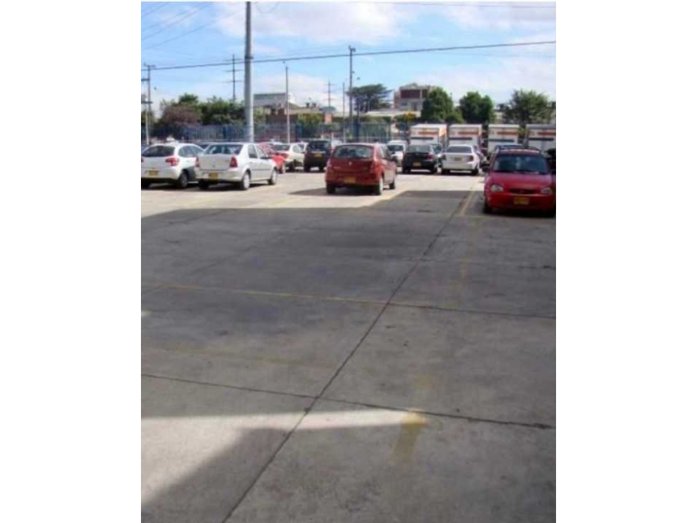 LOTE INDUSTRIAL EN ARRIENDO, SECTOR ALAMOS - ENGATIVA — foto 3