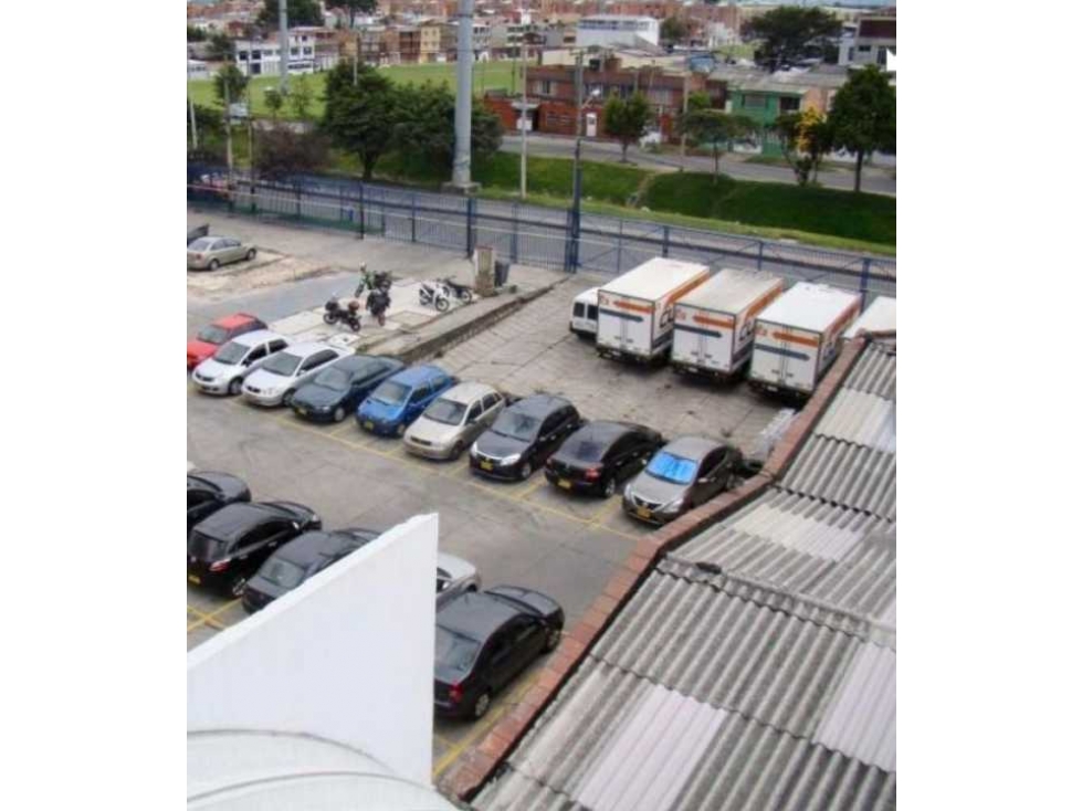LOTE INDUSTRIAL EN ARRIENDO, SECTOR ALAMOS - ENGATIVA — foto 5
