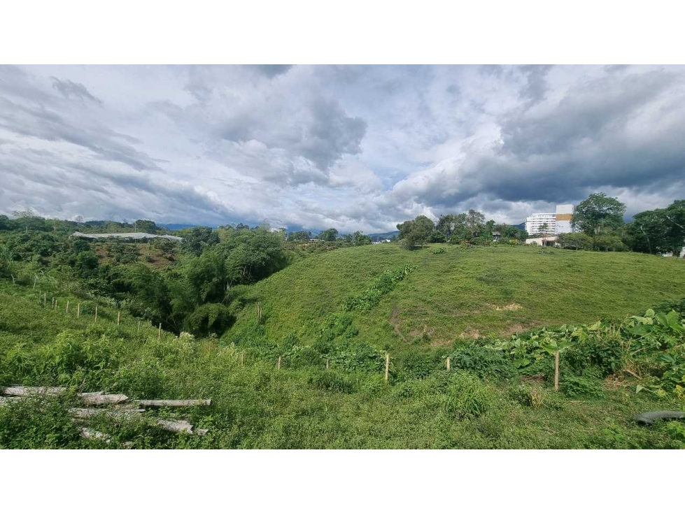 Lote para la venta al norte de Armenia para proyecto — foto 5