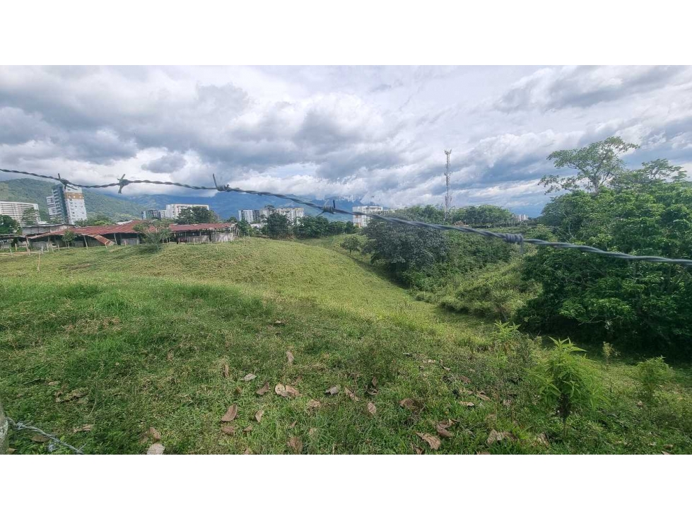 Lote para la venta al norte de Armenia para proyecto — foto 6