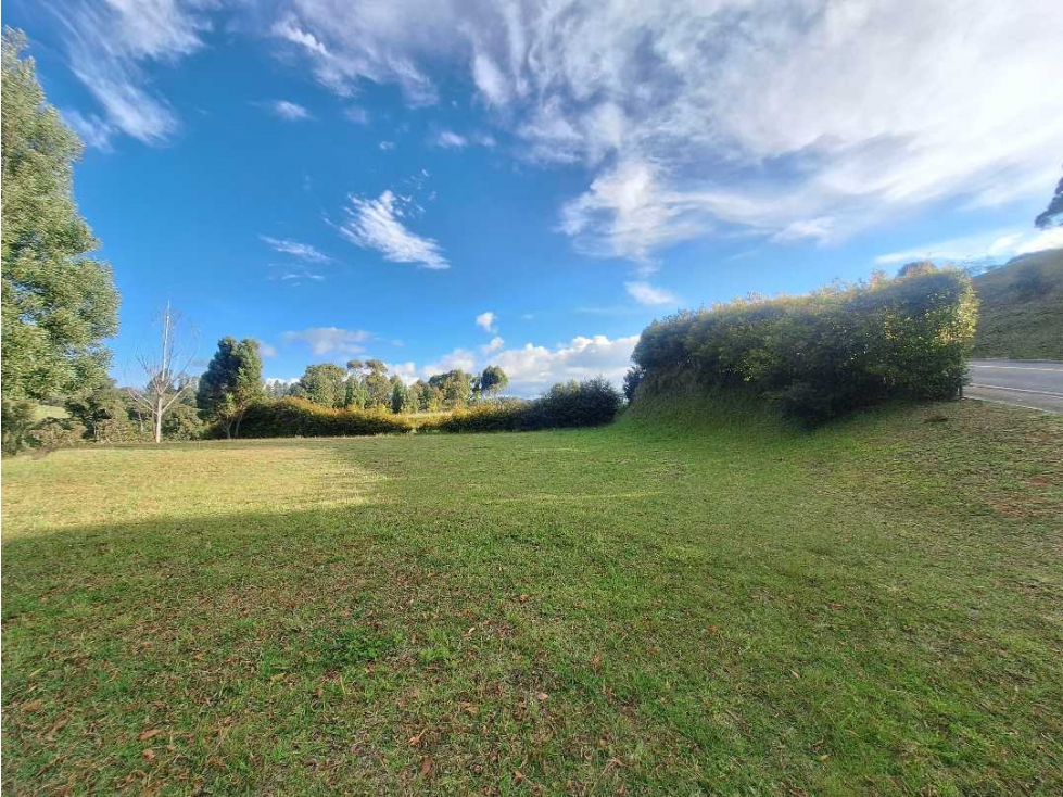 LOTE PARA LA VENTA, ALTO DE LAS PALMAS-ENVIGADO
