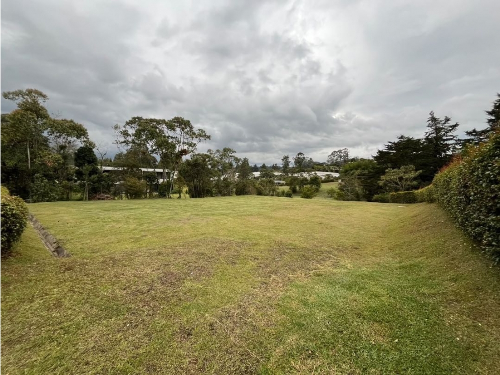 Lote para la Venta en el Retiro sector Normandía - 2