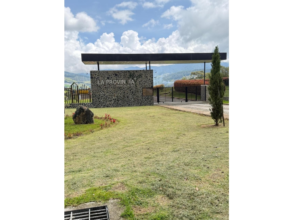 LOTE PARA LA VENTA EN SONSON. CERCA AL PARQUE PPAL - 5