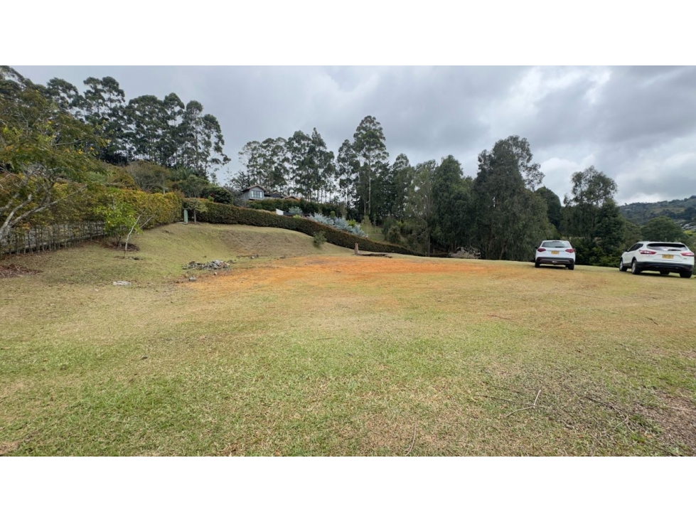 Lote para la venta en unidad cerrada en Sajonia — foto 3