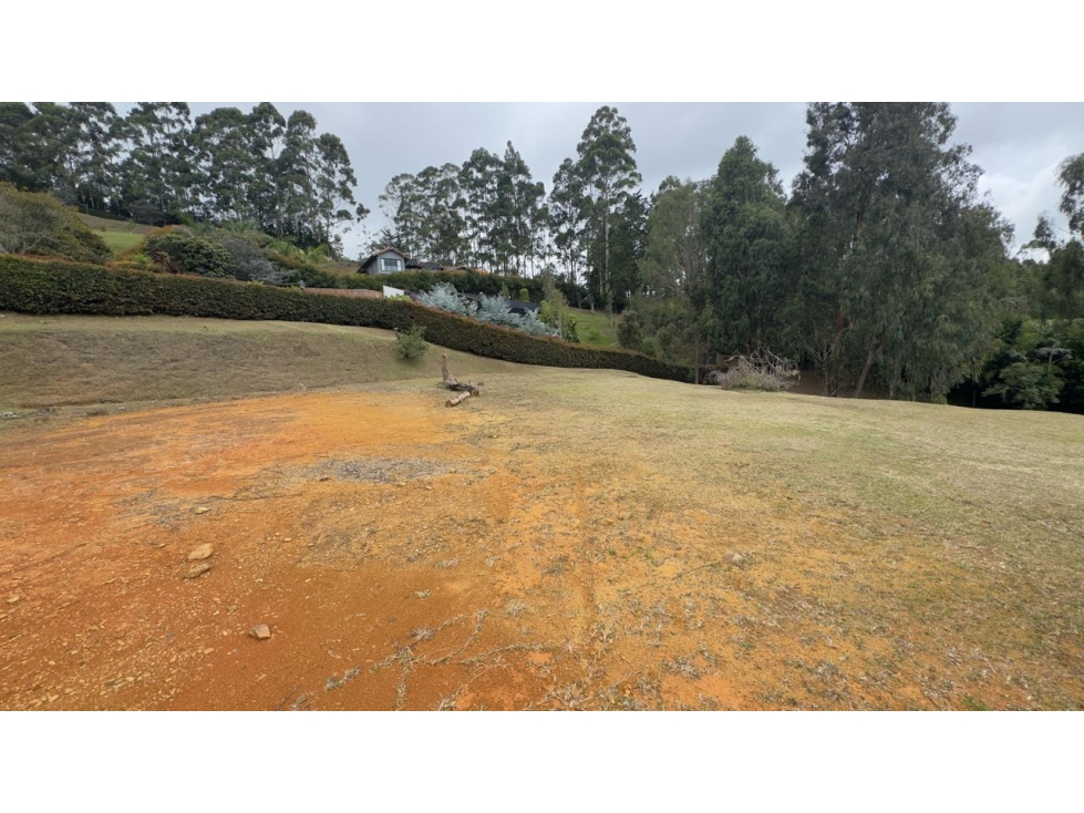 Lote para la venta en unidad cerrada en Sajonia — foto 4