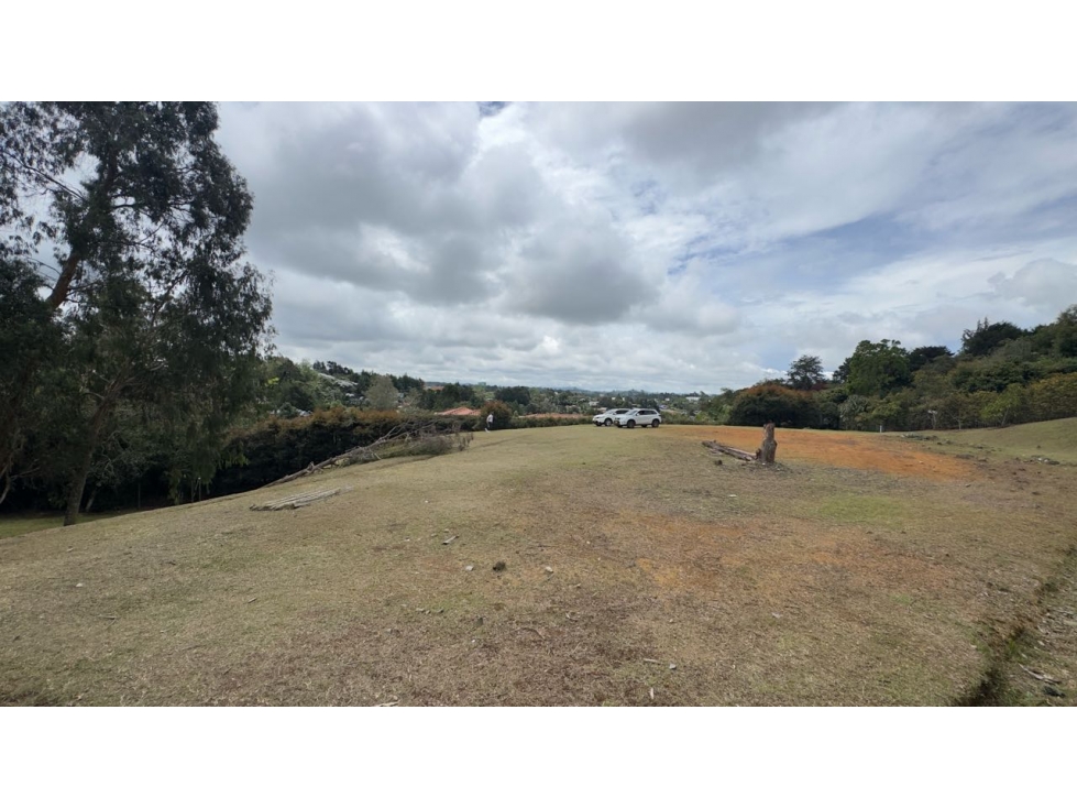Lote para la venta en unidad cerrada en Sajonia — foto 5
