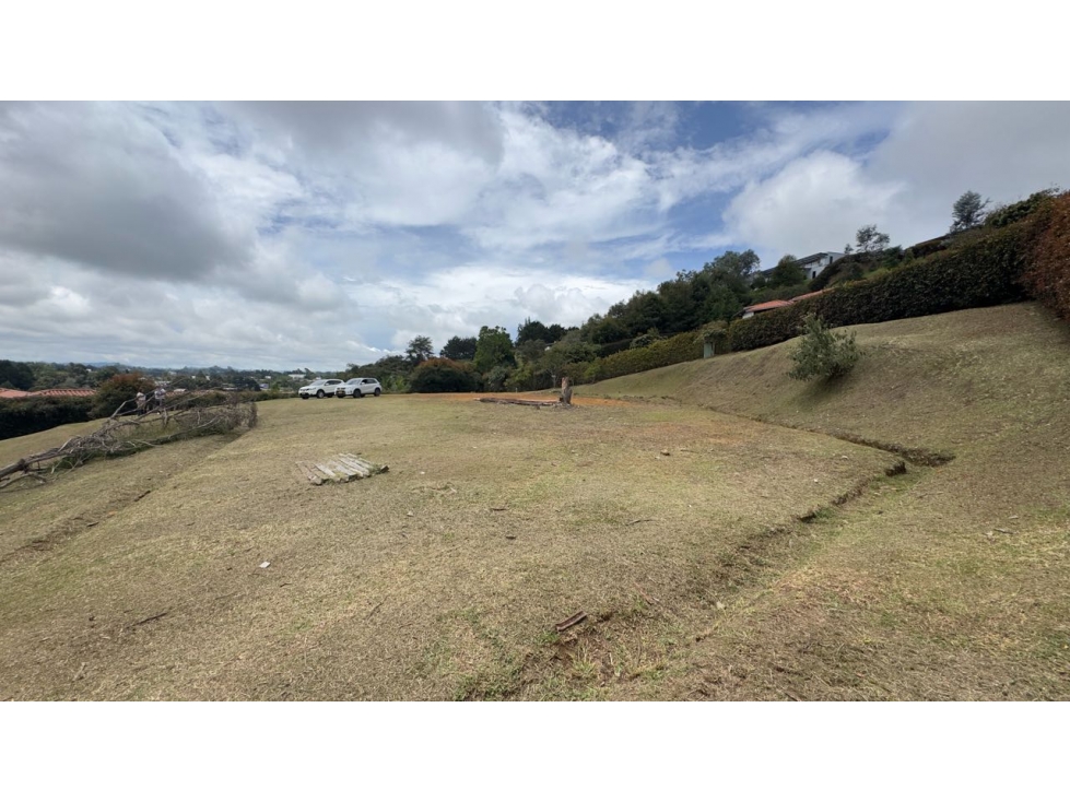 Lote para la venta en unidad cerrada en Sajonia — foto 6