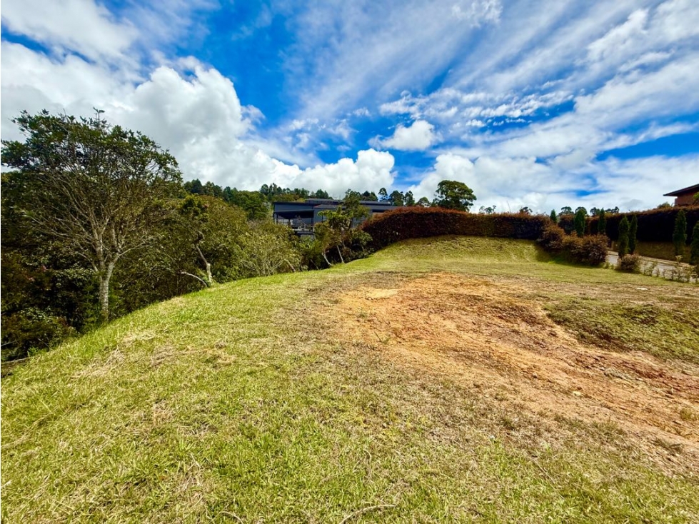 Lote Para Venta en Alto de Palmas Envigado