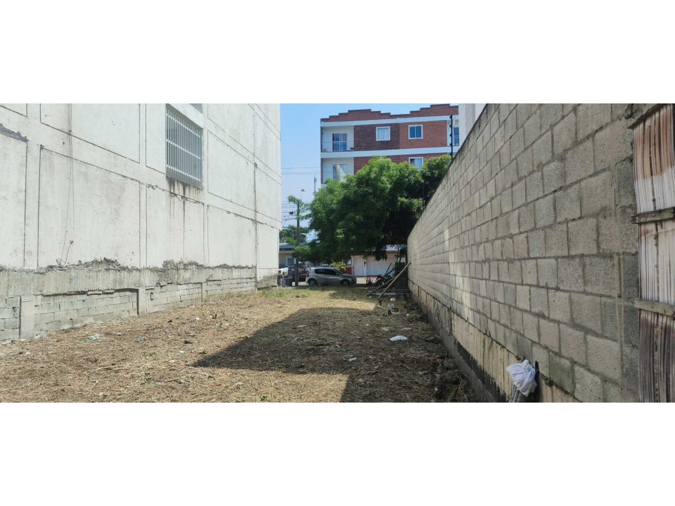 Lote para venta en el norte de cali barrio la flora area 273 m² — foto 2