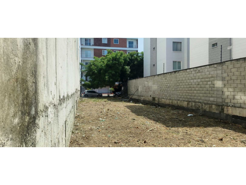 Lote para venta en el norte de cali barrio la flora area 273 m² — foto 3