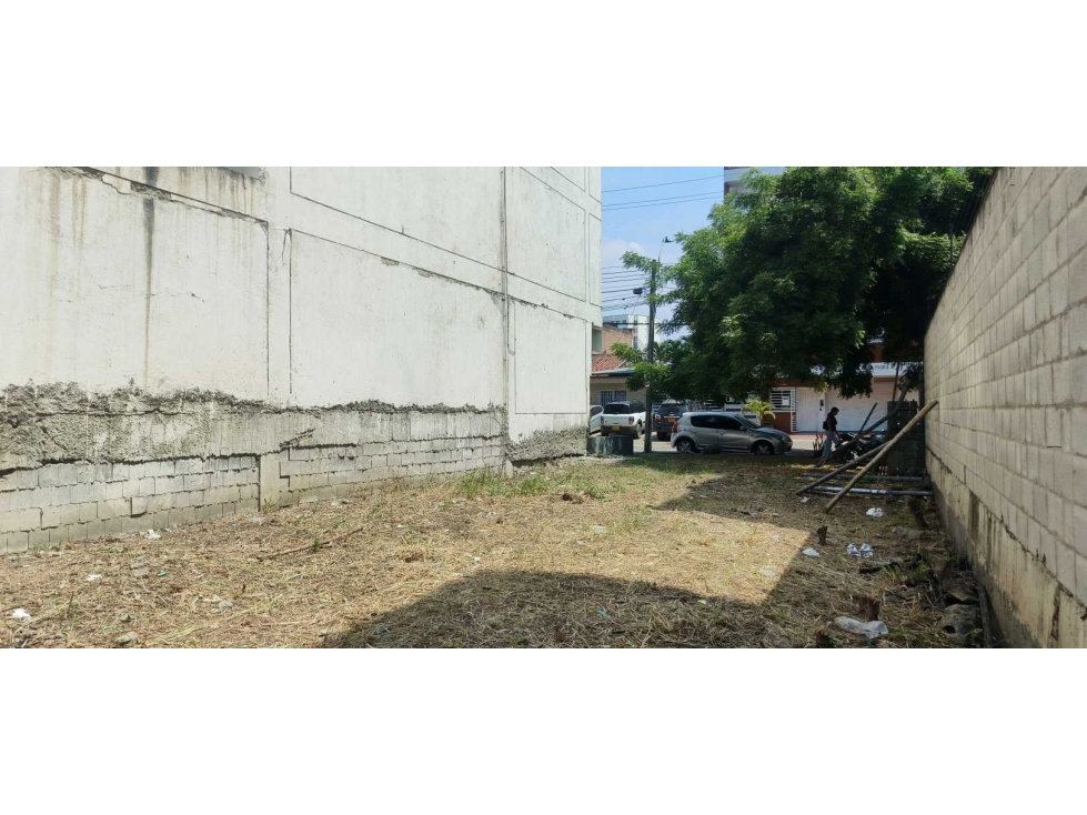 Lote para venta en el norte de cali barrio la flora area 273 m² — foto 4