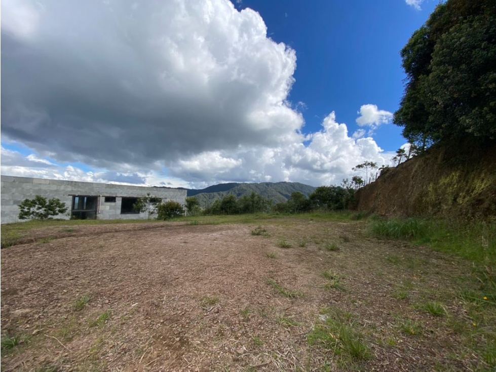 VENTA LOTE PLANO. ALTO DEL ESCOBERO