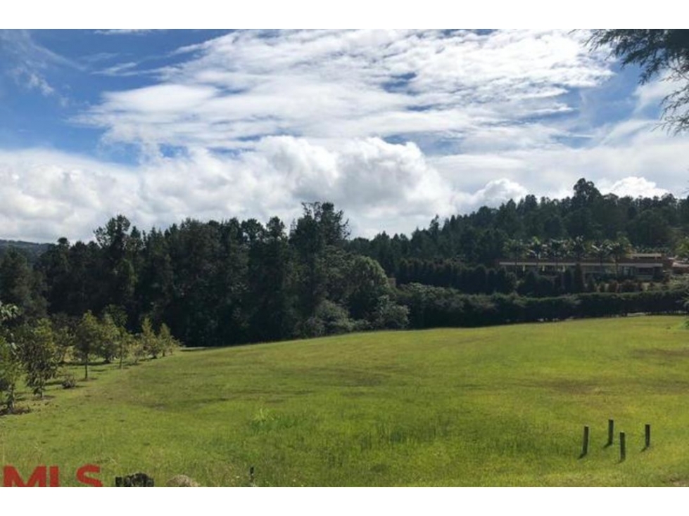 Lote Residencial en venta en Alto de las Palmas, Envigado — foto 3