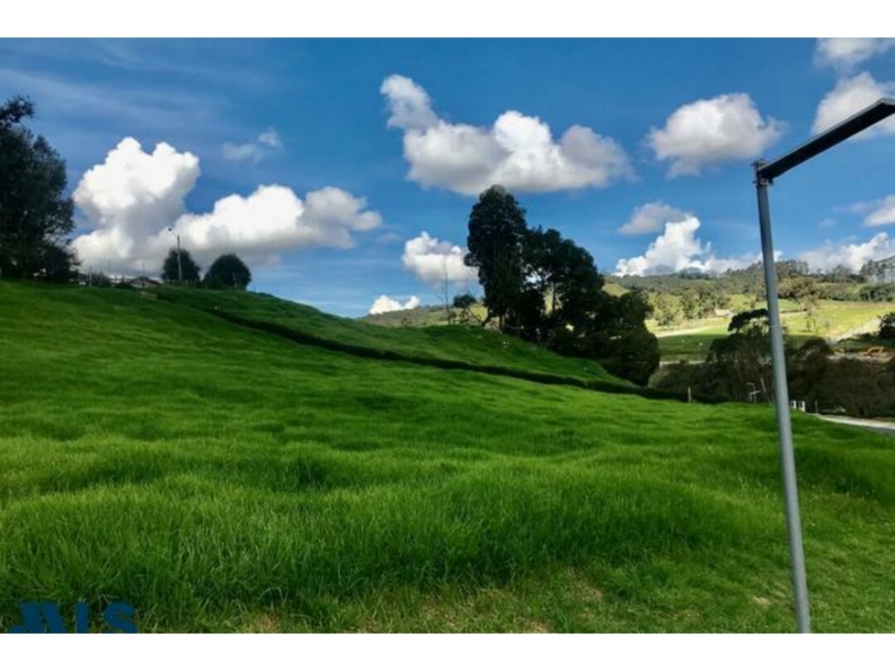 Lote Residencial en venta en Alto de las Palmas, Envigado — foto 4
