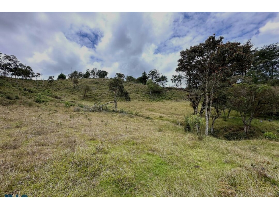 Lote Residencial en venta en El Ochuval, La Ceja — foto 5