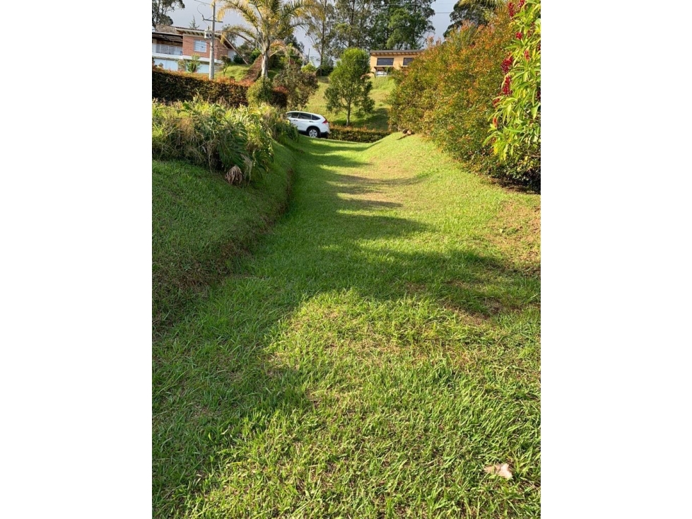 Lote San Antonio 3.342 m² en venta $690 millones — foto 2