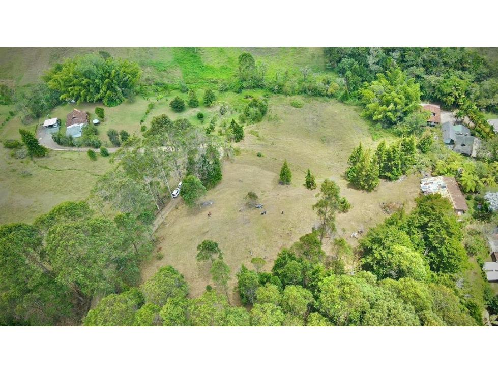 Venta Hermoso Lote bonita Vista Quebrada Sector Aeropuerto — foto 6