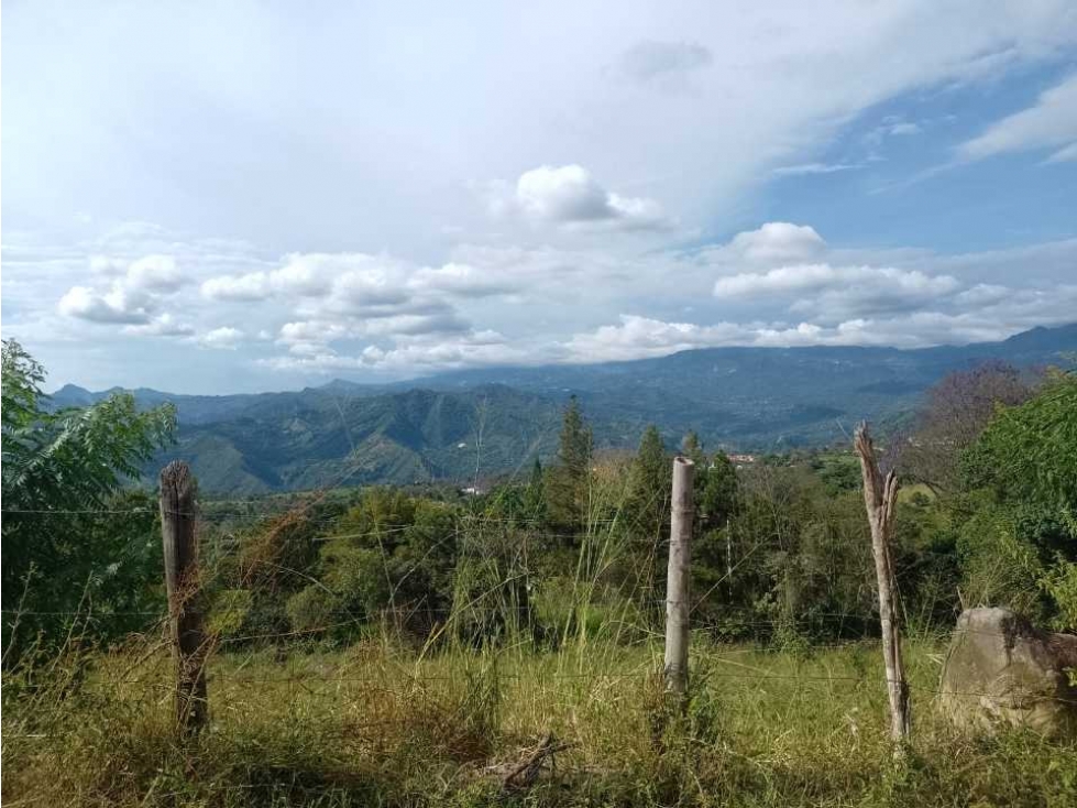 Lote semi urbano en venta en La Mesa Cundinamarca - 1