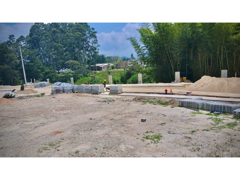 Venta Lote Unidad Cerrada Todos Los Servicios Urbano El Carmen — foto 4