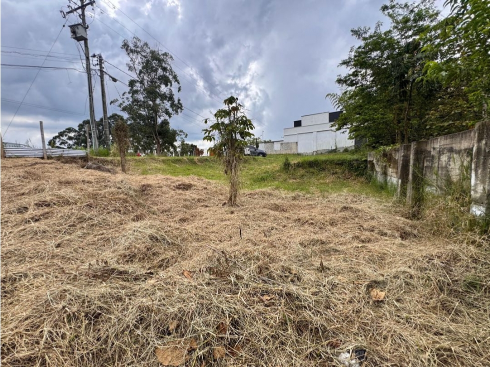 LOTE URBANO EN VENTA UBICADO AL NORTE DE LA CIUDAD DE ARMENIA — foto 3