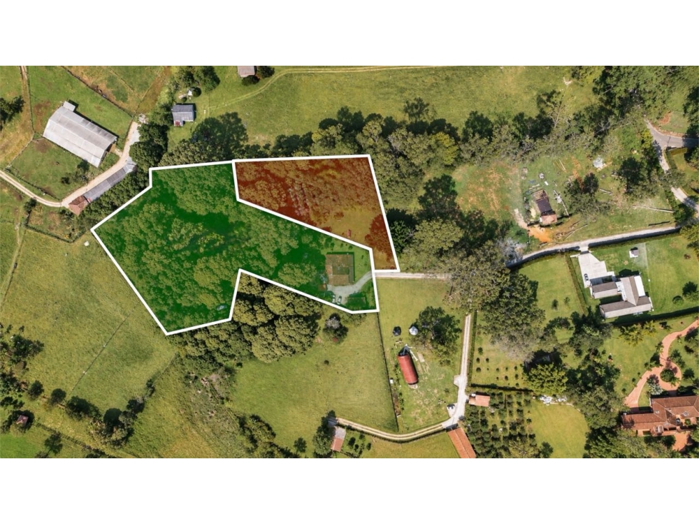 LOTES EN UNIDAD CERRADA CON RESERVA NATURAL EN LLANOGRANDE — foto 2