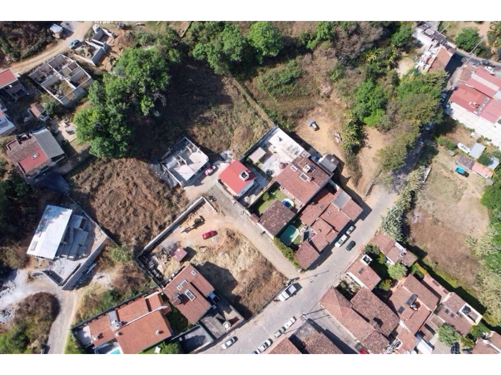 LOTES EN VENTA | 447 M2 | CENTRO VALLE DE BRAVO