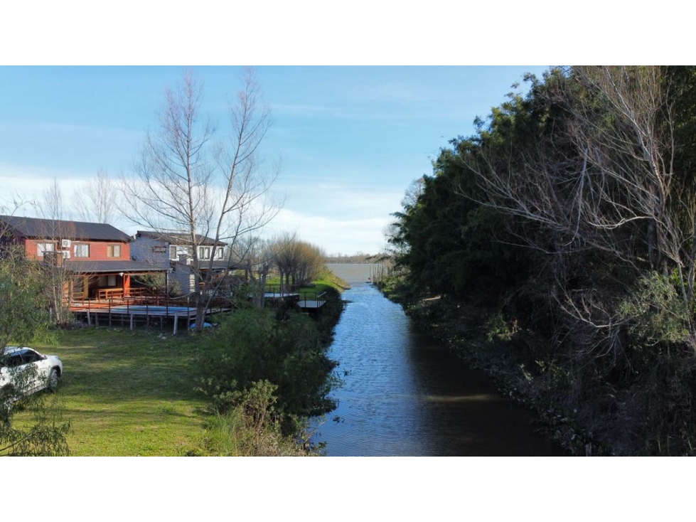 2 Lotes en Yacht Club Guazu en venta - 2