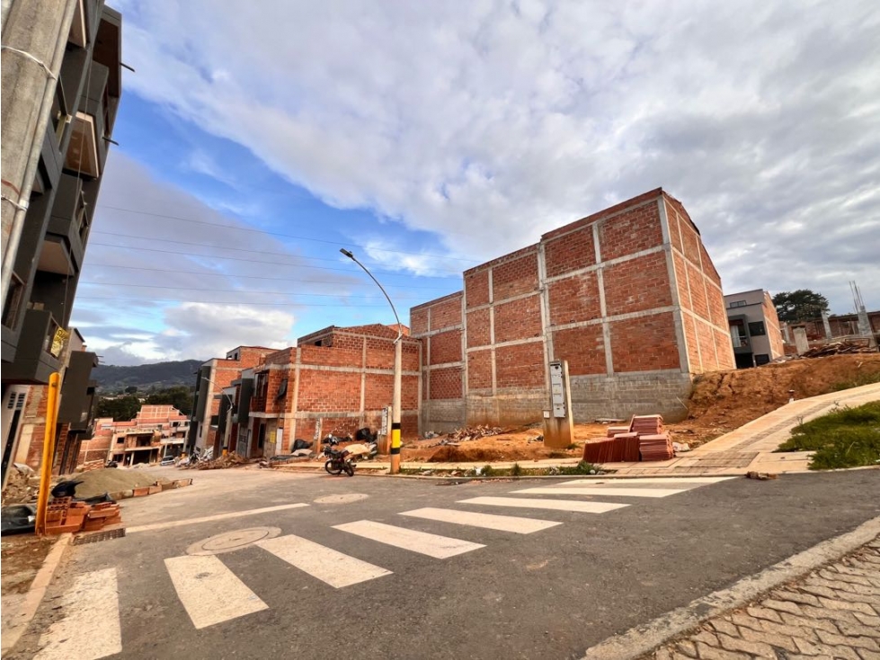LOTES URBANOS EN VENTA EN EL CARMEN DE VÍBORAL ANTIOQUIA — foto 3